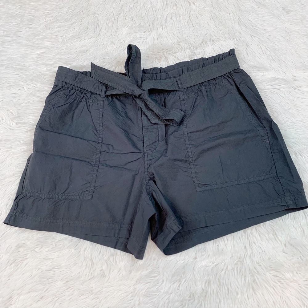 Lou & Grey‎ New high waisted tie waist paper bag shorts in gray elastic waist